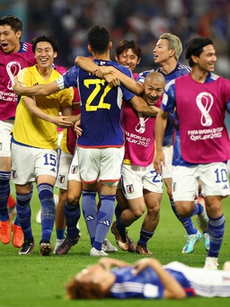 Xác định 14/16 đội vào vòng loại trực tiếp World Cup 2022, ngoạn mục Nhật Bản