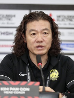 HLV tuyển Malaysia vinh dự khi chạm trán với đồng hương Park Hang-seo