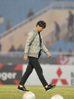 HLV Shin Tae-yong: 'Tôi không chắc trình độ tuyển Indonesia ngang bằng với Việt Nam'