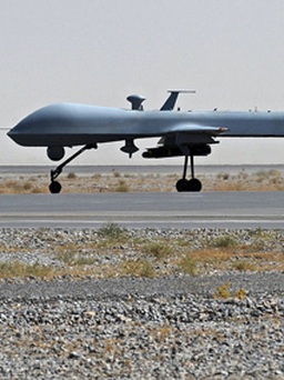 Mỹ dùng UAV thay thế lính mũ nồi xanh