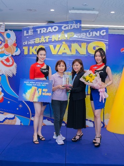 Khách hàng tại Bắc Giang ‘đổi đời’ với 1kg vàng sau khi bật nắp lon Pepsi