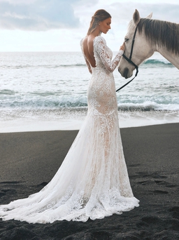12 chiếc váy cưới xứng danh là giấc mơ của hàng triệu cô dâu trên thế giới