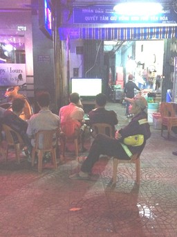 Người Sài Gòn cũng ra đường trắng đêm khai mạc EURO 2016