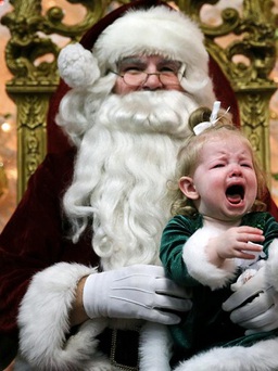 Trẻ con sợ ông già Noel là điều tốt