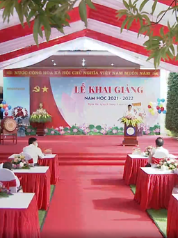 19 huyện, thị đang giãn cách, hơn 850.000 học sinh Nghệ An dự khai giảng qua tivi