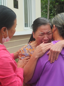 Người phụ nữ 19 năm 'mất tích' được trở về: Nước mắt gặp lại người thân