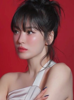 Song Hye Kyo: Nếu được tái sinh, tôi muốn thành người khác