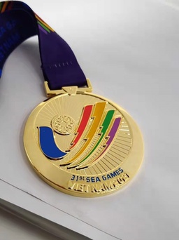 Huy chương SEA Games 31 được mạ vàng 24k, thiết kế ấn tượng và nổi bật
