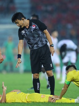 CLB Nam Định cất trụ cột để đá 'chung kết ngược' với Sài Gòn FC