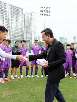 Chủ tịch VFF muốn tuyển Việt Nam dành tặng món quà đặc biệt cho người hâm mộ