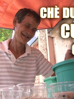 Ông Ba cụt nấu chè hạt đậu 30 năm khiến khách mê mẩn ở Sài Gòn