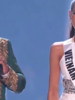 Hoàng Thùy đọc tục ngữ khi vào top 20 Miss Universe 2019