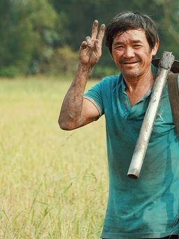 “Sát thủ” chuột đồng, một thập kỉ đào hang bắt chuột: Nhất quyết không bỏ nghề!