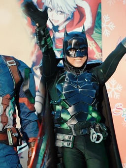 Siêu anh hùng thế giới “đổ bộ" Sài Gòn: Batman về nhất, kế sau là Captain America