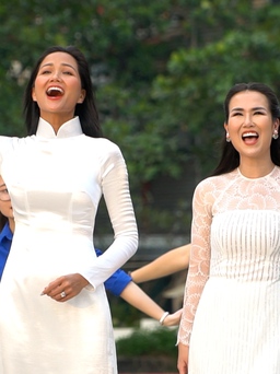 Võ Hạ Trâm, H’Hen Niê hết mình trong hậu trường MV Sứ mệnh thanh niên