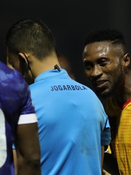 Nhóm B giai đoạn 2 V-League: Thanh Hóa 'chết hụt' trên sân nhà