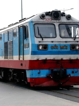 Tổng giám đốc Đường sắt Sài Gòn: Không về quê ngày tết, nhường tàu xe cho bà con