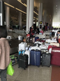 Muôn chuyện ngán ngẩm về những băng chuyền hành lý ở sân bay Việt Nam