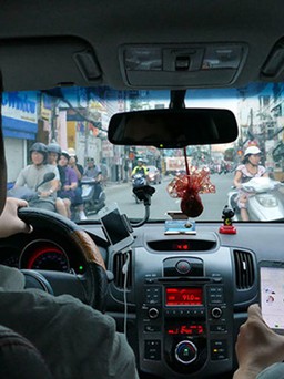 Grabtaxi Việt Nam 'phản pháo' quyết định cấm Grabtaxi tại 3 tỉnh không thí điểm