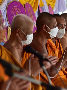 Toàn bộ 4 sư tại một chùa ở Thái Lan dương tính với ma túy