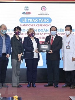 Mỹ trao tặng thiết bị và thuốc điều trị lao cho Việt Nam
