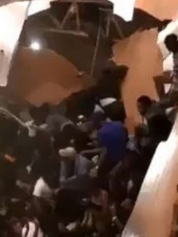 Tiệc tùng đến sập sàn nhà, 30 người bị thương