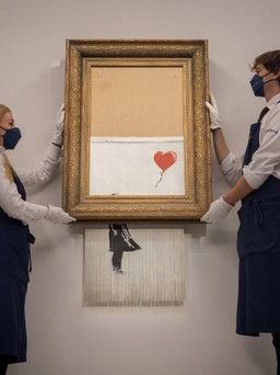 Mức giá khủng cho bức tranh bị cắt vụn một nửa của họa sĩ bí ẩn Banksy