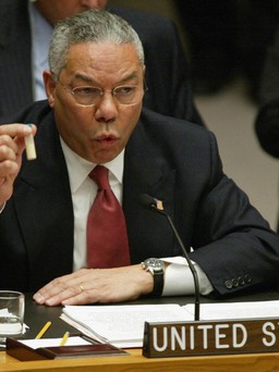 Cựu Ngoại trưởng Mỹ Colin Powell qua đời vì Covid-19