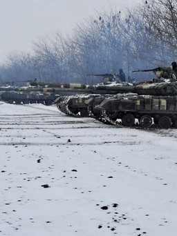 Ukraine gặp ‘thiên thời’ giữa căng thẳng với Nga?