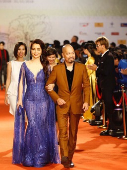 Thảm đỏ liên hoan phim quốc tế: ‘Sao’ Việt át cả ‘sao’ ngoại