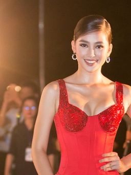 Hoa hậu Hà Kiều Anh, Tiểu Vy nổi bật trên thảm đỏ Miss World Việt Nam