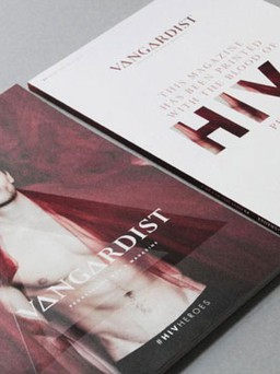 Tạp chí in bằng máu nhiễm HIV
