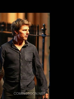 Những hình ảnh đầu tiên của Tom Cruise trên phim trường ‘The Mummy’