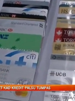 Malaysia phá băng lừa đảo thẻ tín dụng