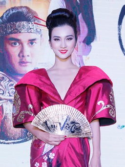 Kim Tuyến chọn mốt geisha ra mắt 'Lục Vân Tiên: Tuyệt đỉnh kungfu'
