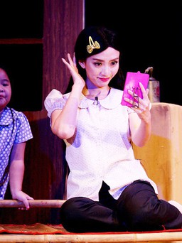 Thu Trang khiến khán giả khóc, cười với 'Tình lá diêu bông'