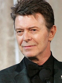 Hé lộ quá khứ động trời của huyền thoại âm nhạc David Bowie