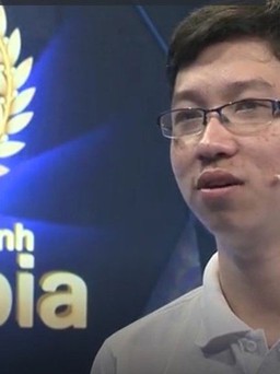 'Cậu bé Google' Phan Đăng Nhật Minh lên đỉnh Olympia 2017