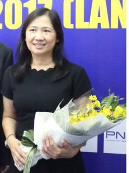 Bà Phan Thị Lệ rời Công ty văn hóa Phương Nam