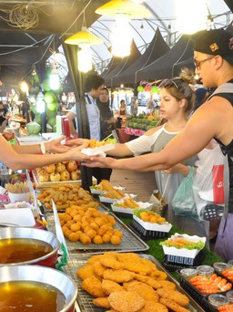 Khảo sát mô hình quản lý thức ăn đường phố ở Bangkok, Thái Lan