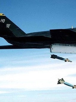 F-117 xuất hiện bí ẩn ở Vùng 51
