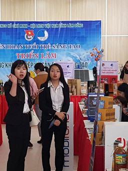 Xây dựng lớp thanh niên có bản lĩnh, yêu nước