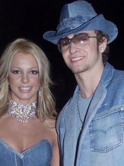 Britney Spears chia sẻ ảnh có mặt tình cũ Justin Timberlake