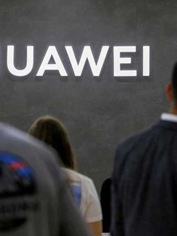 Quan chức thuế Ấn Độ khám xét văn phòng của Huawei