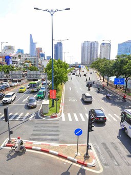Cạnh đại lộ Võ Văn Kiệt, TP.HCM có thêm đường song hành giúp dân vào Q.1 dễ dàng hơn