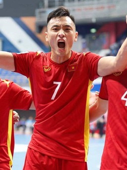 Futsal Việt Nam tự quyết cơ hội vào tứ kết