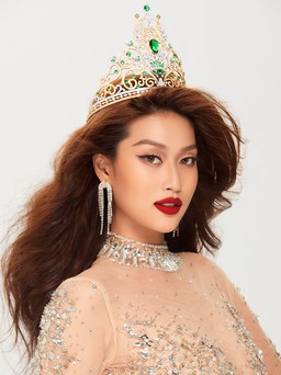 Hoa hậu Đoàn Thiên Ân lên đường thi Miss Grand International 2022