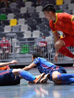 Tuyển futsal Việt Nam thua sít sao tuyển Nhật Bản tại giải tứ hùng