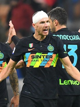 Kết quả vòng 13 Serie A: Inter Milan ‘níu’ chân Napoli, Mourinho thắng Shevchenko trên ghế HLV