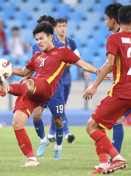 U.23 Việt Nam gặp 'thuốc thử' cực mạnh tại giải Dubai Cup 2022